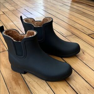Chooka Black Winter Ankle Boots